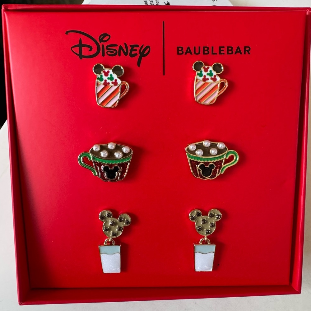 🎄Disney BaubleBar Holiday Triple Earrings Set🎄